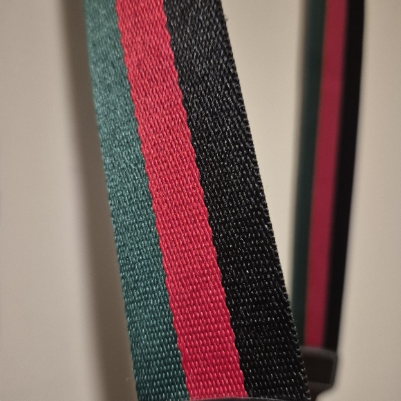 Source Unknown Beige Crossbody Bag with Green & Red Stripe - Picture 8 of 10